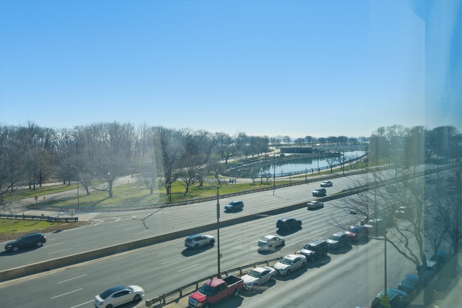 3550 N LAKE SHORE Drive Unit: 516