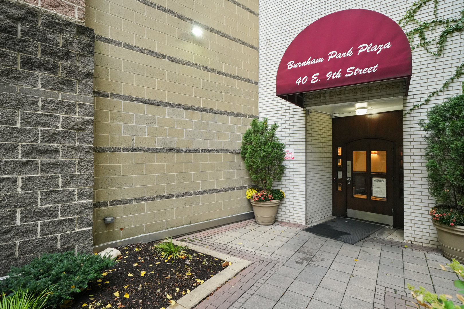 40 E 9th Street Unit: 1103