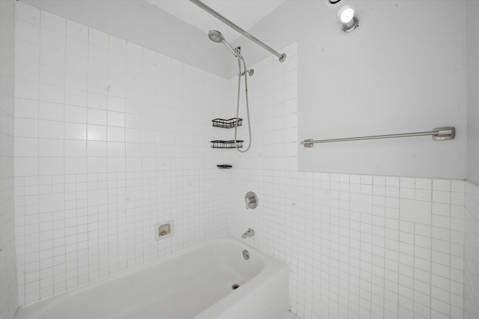 40 E 9th Street Unit: 1103