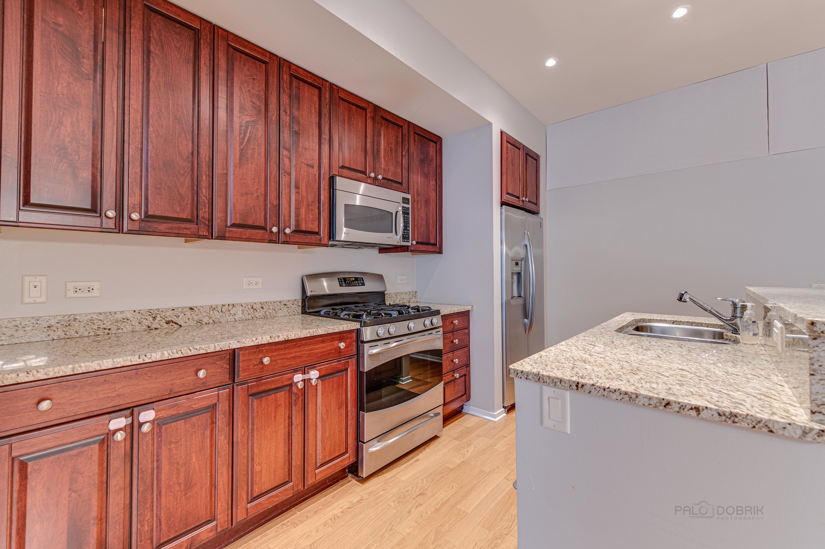 310 S MICHIGAN Avenue Unit: 1207