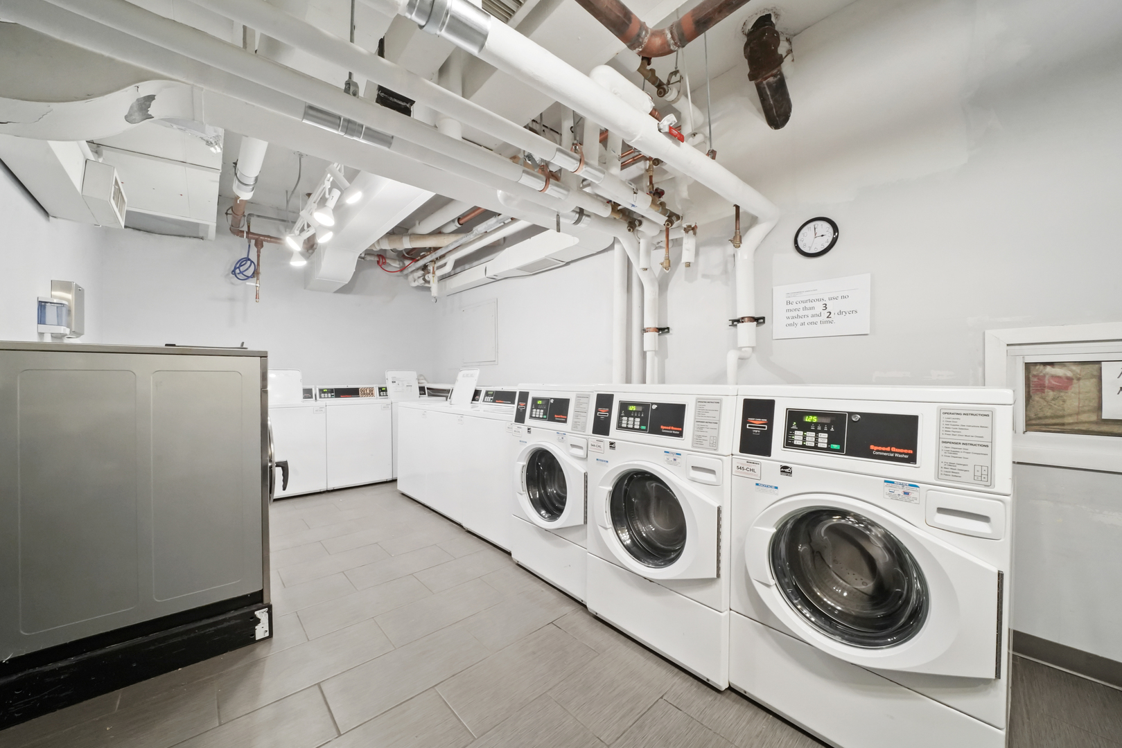 1550 N Lake Shore Drive Unit: 32C