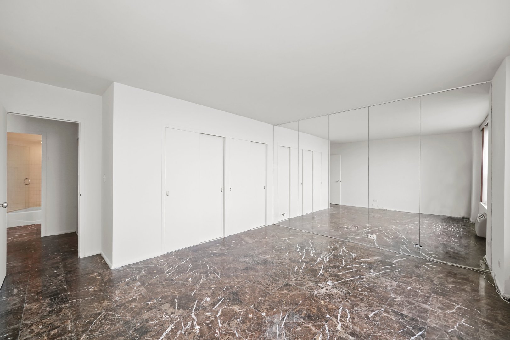 1550 N Lake Shore Drive Unit: 32C