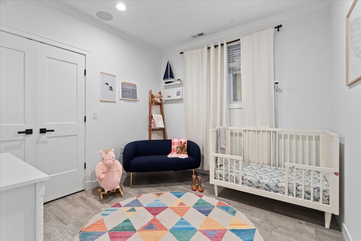 1513 W Walton Street Unit: 1