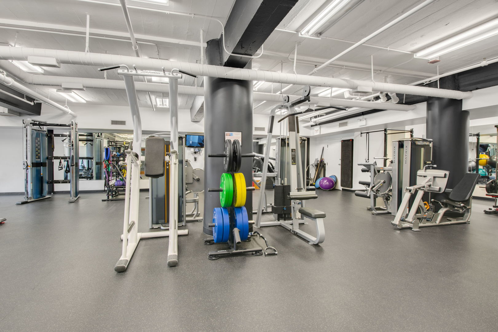 165 N CANAL Street Unit: 1414