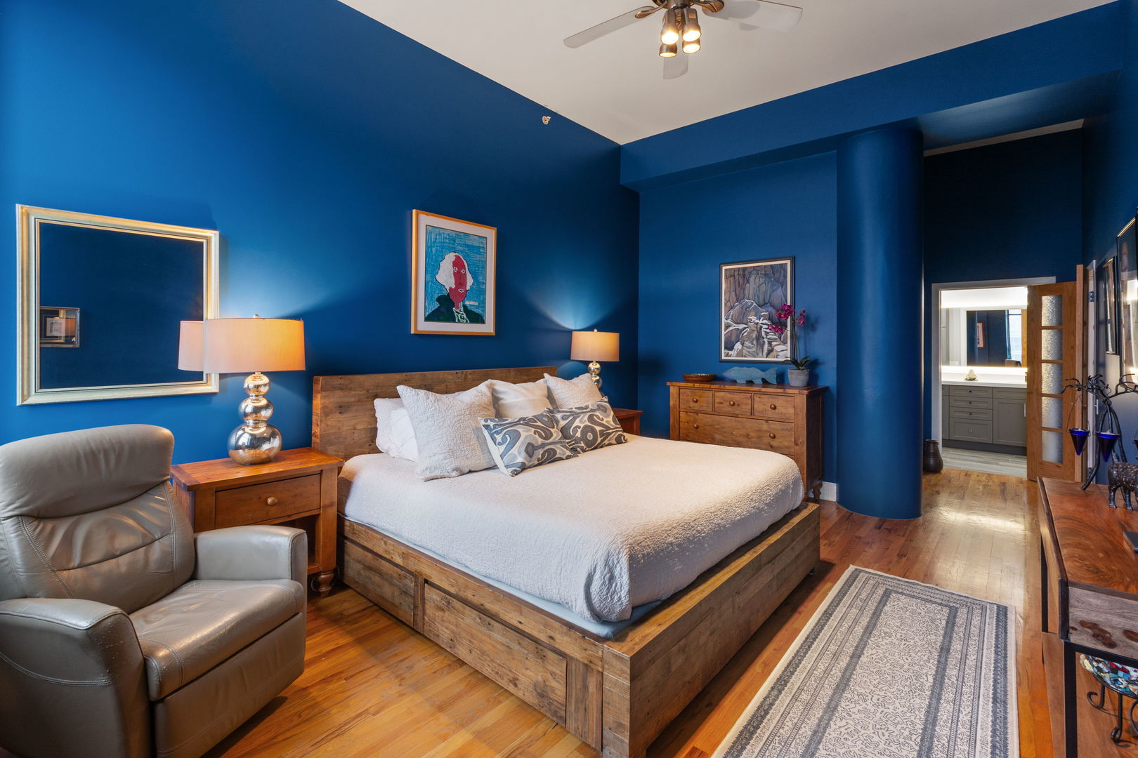 165 N CANAL Street Unit: 1414
