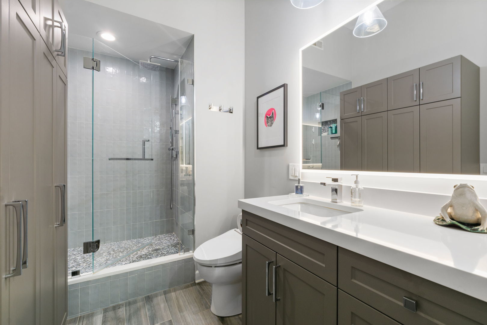 165 N CANAL Street Unit: 1414
