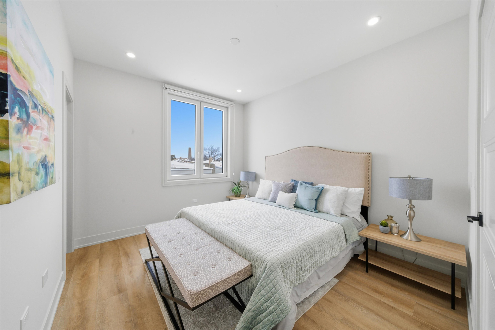 4250 W Belmont Avenue Unit: 3