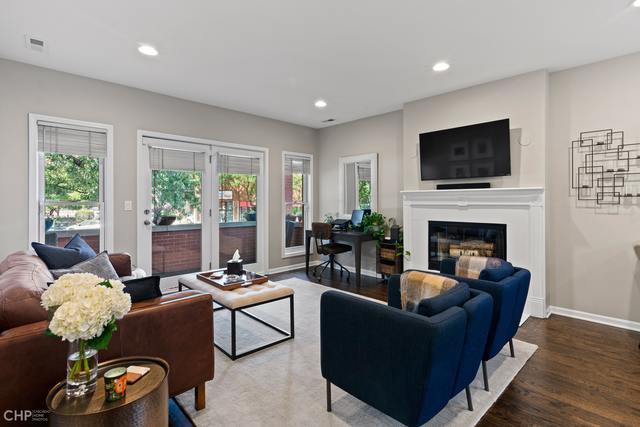 1539 N Wicker Park Avenue Unit: 1W