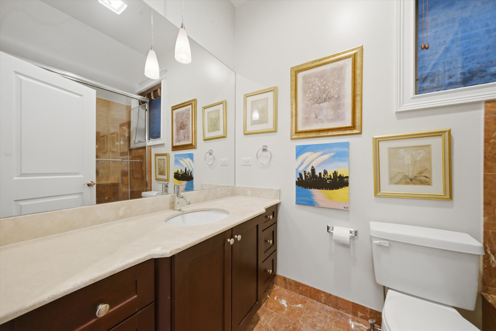 1245 N Greenview Avenue Unit: 3