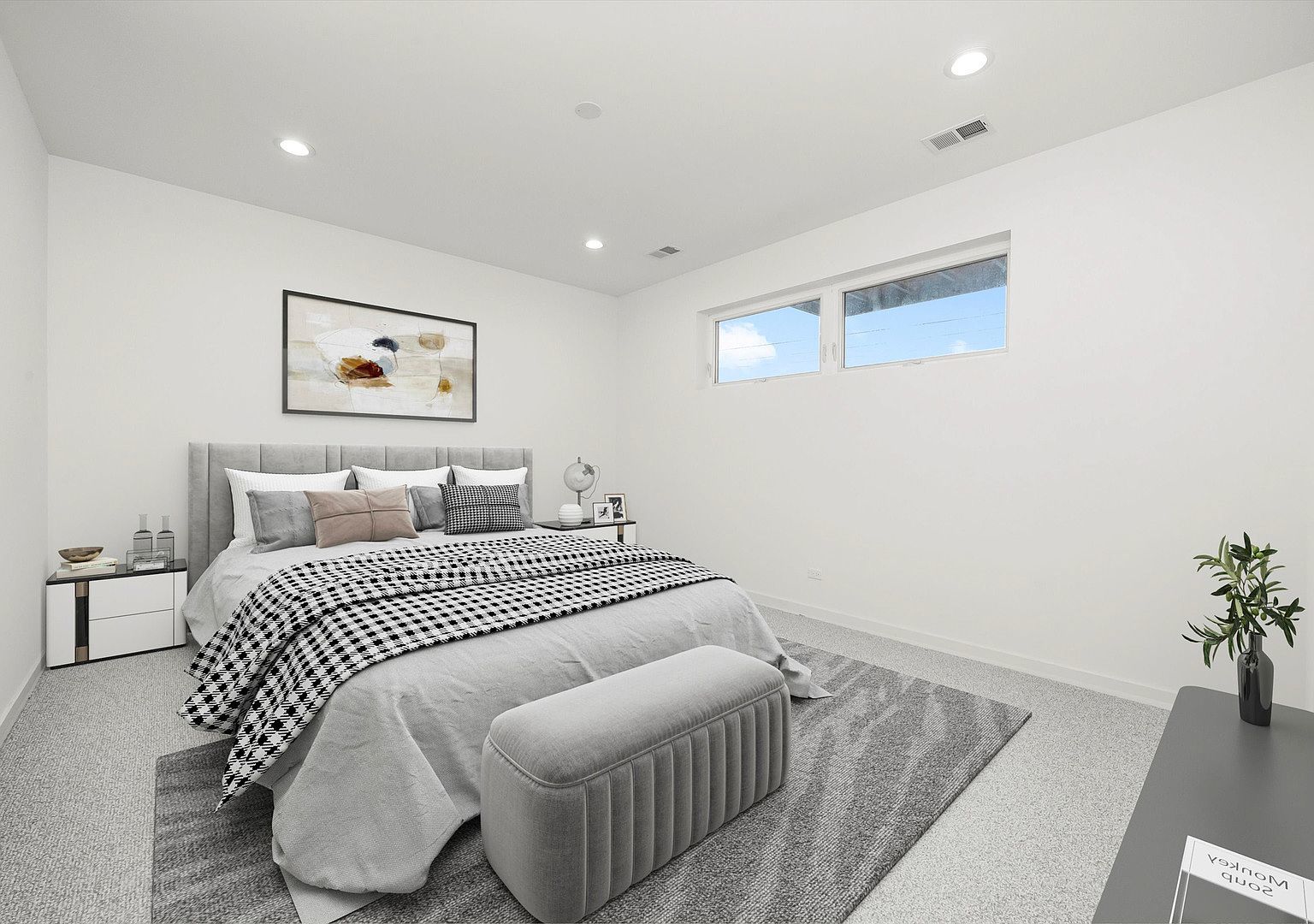 5824 N Lincoln Avenue Unit: GN