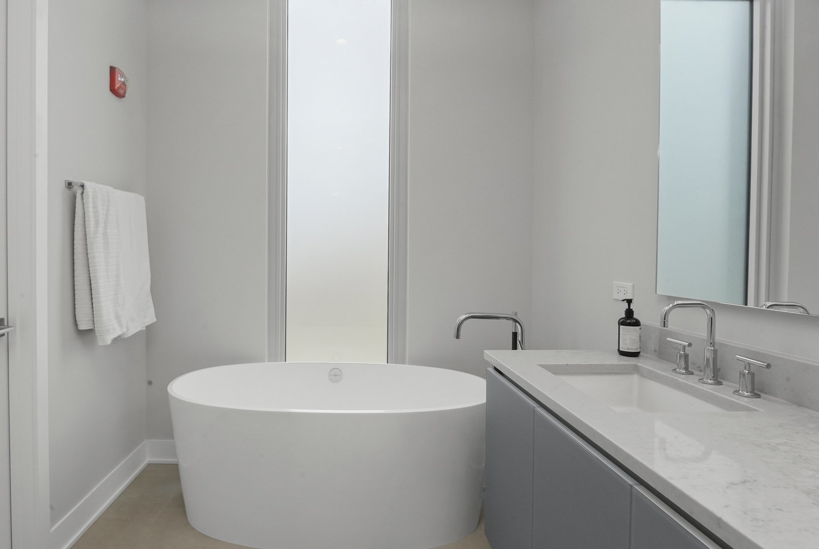 360 W Erie Street Unit: 5A