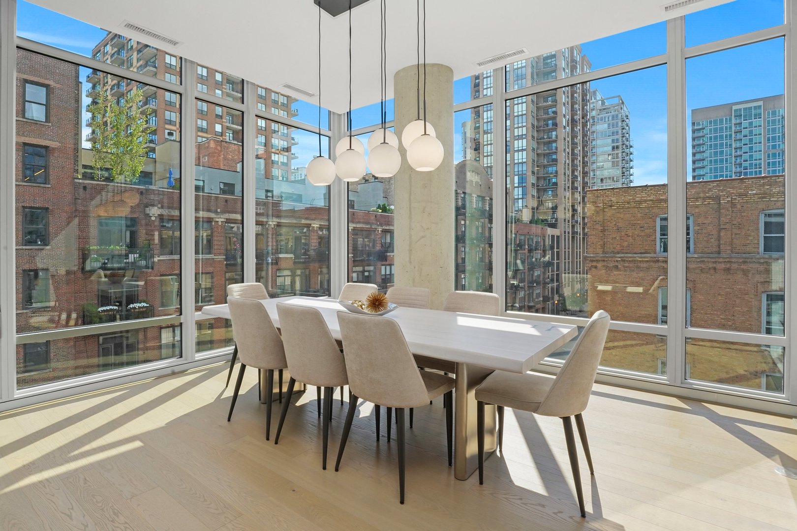 360 W Erie Street Unit: 5A