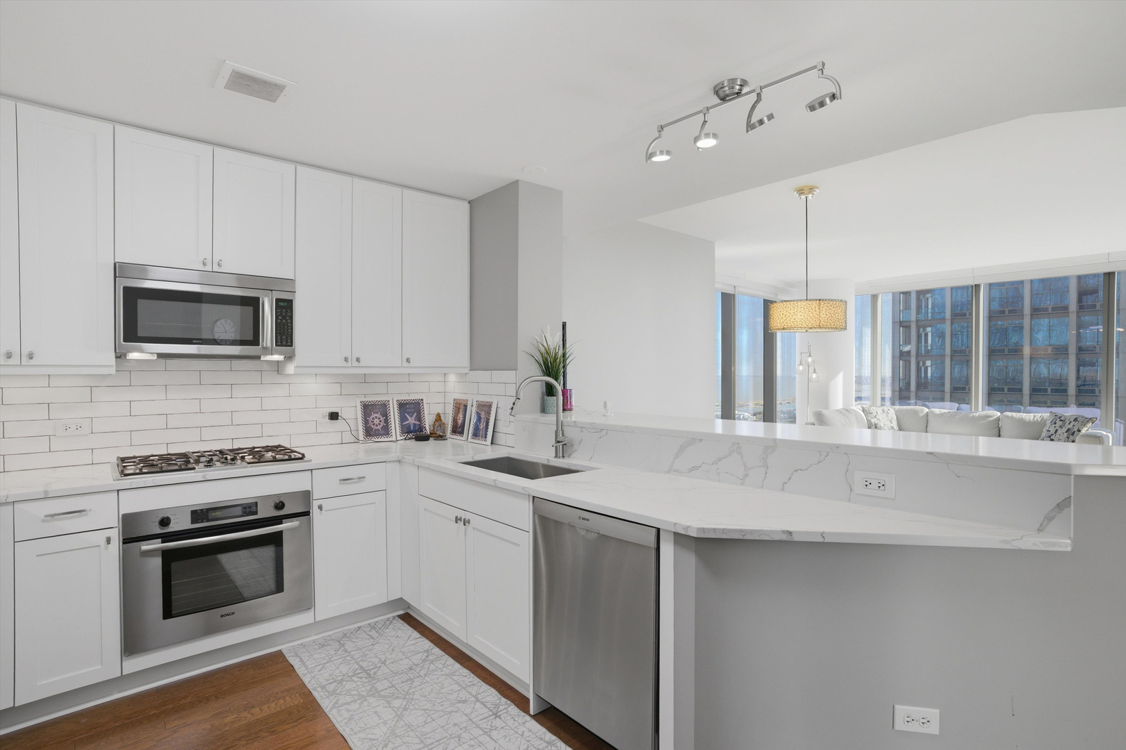 60 E Monroe Street Unit: 4504