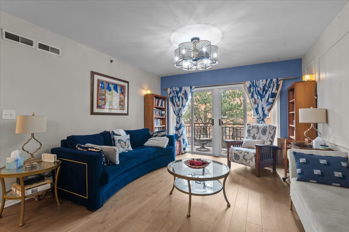 9200 N East Prairie Road Unit: 203
