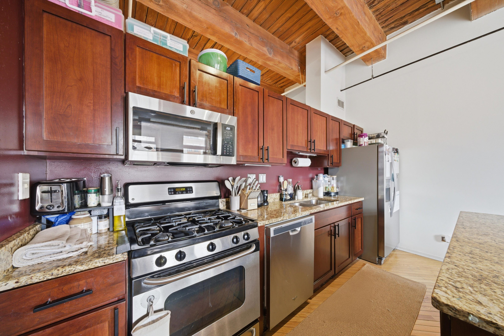 360 W Illinois Street Unit: 306