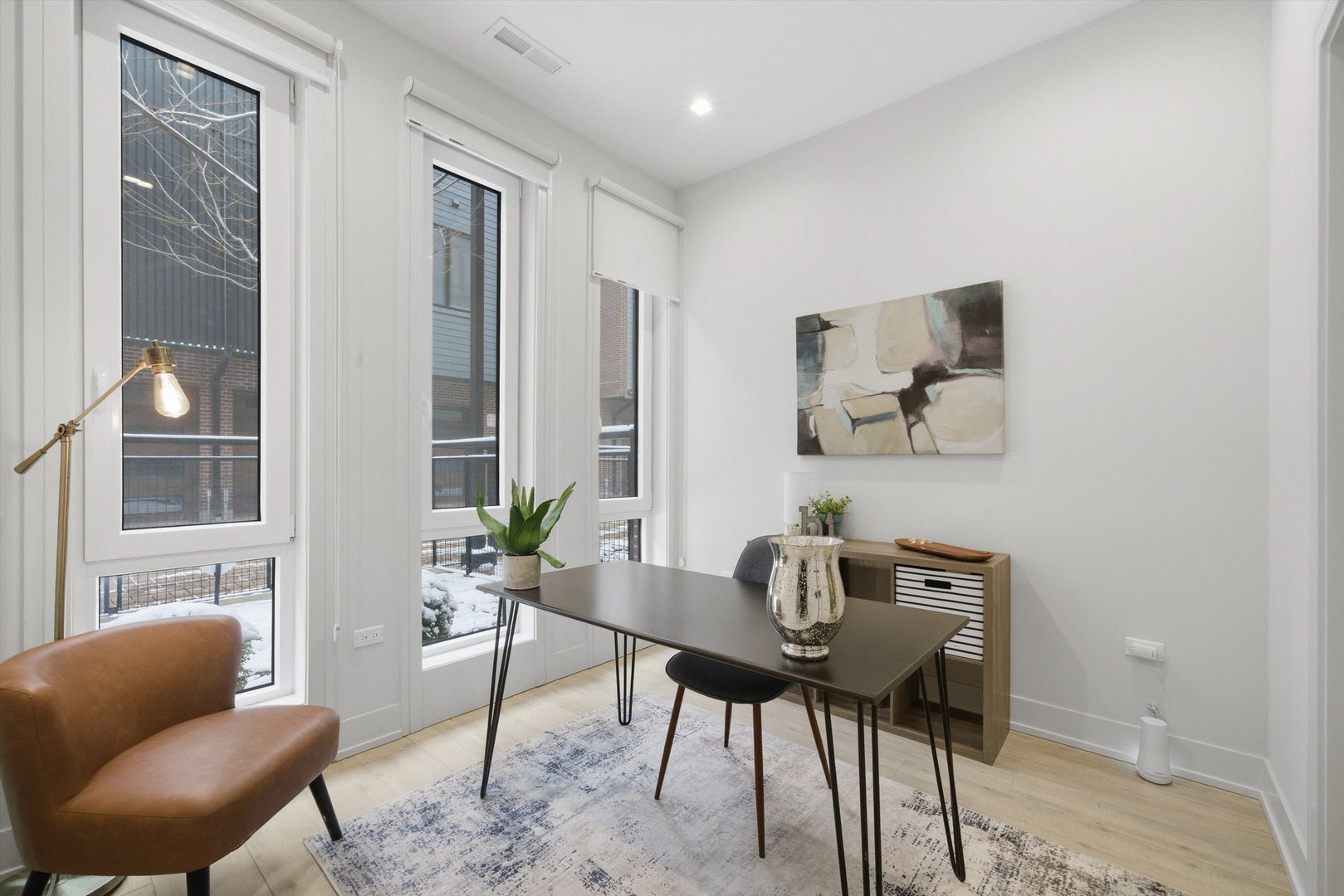 4210 W Belmont Avenue Unit: 3