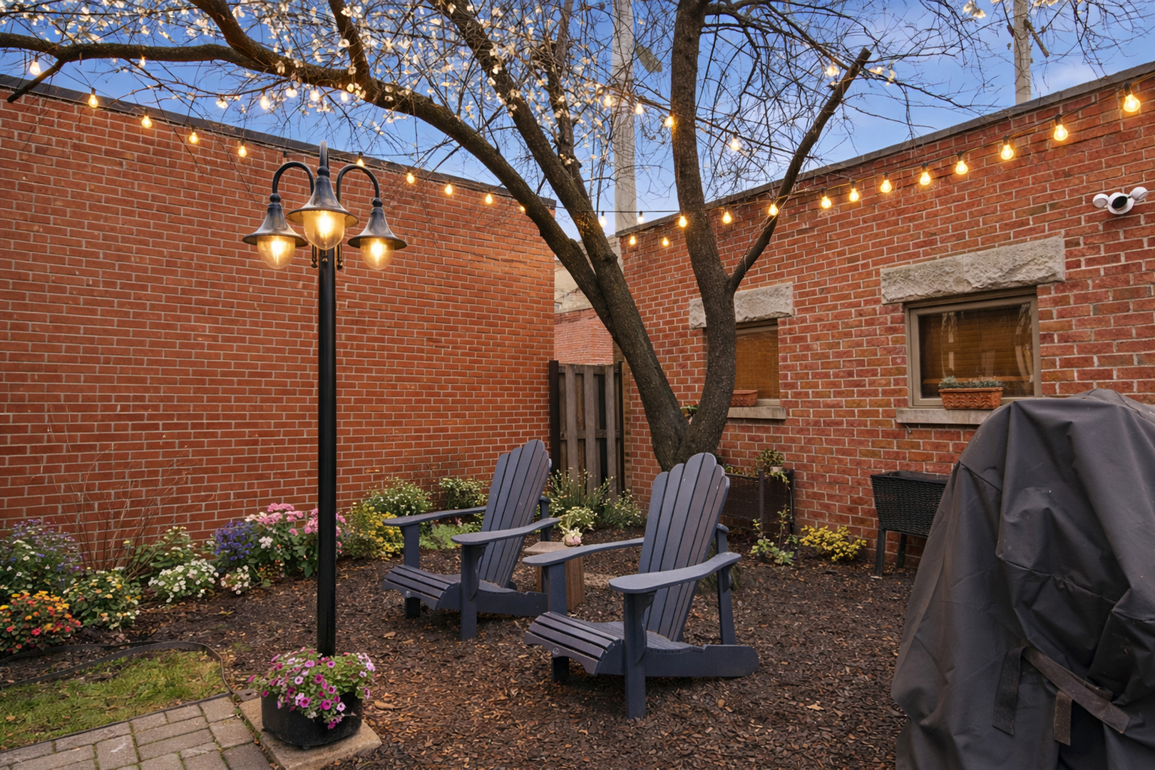 1517 W Adams Street Unit: 1