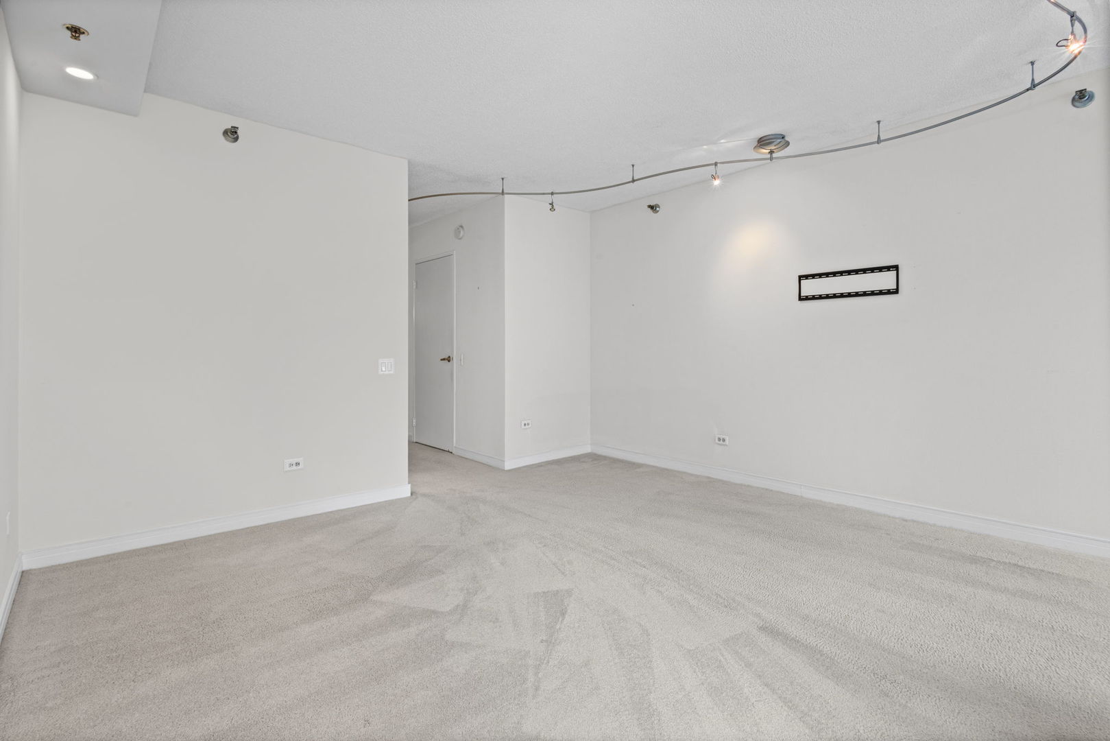 512 N McClurg Court Unit: 1410