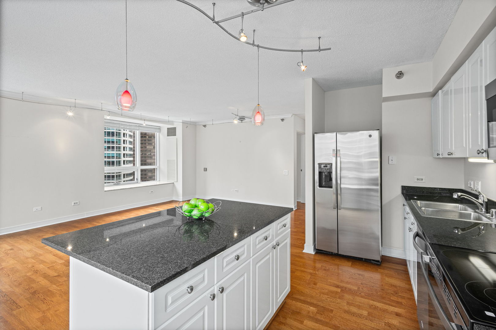 512 N McClurg Court Unit: 1410