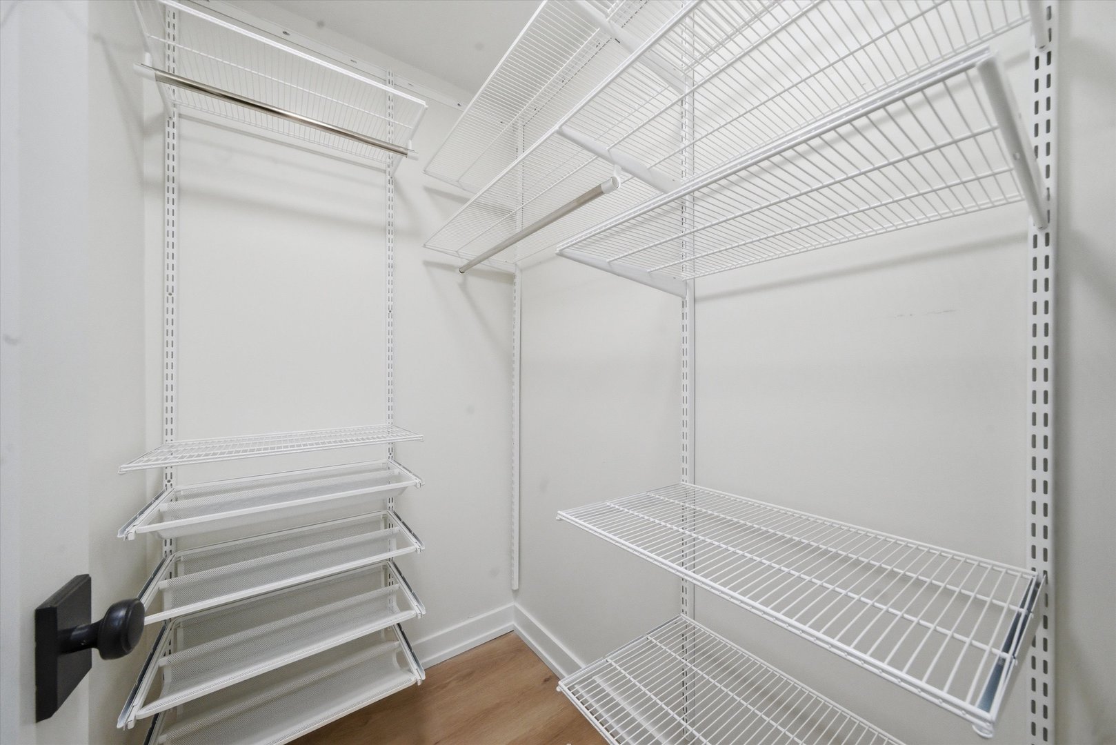 1560 N Sandburg Terrace Unit: 1210J