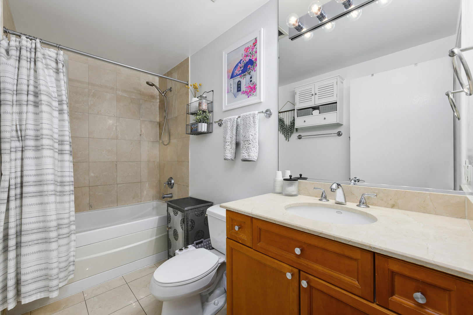 333 N CANAL Street Unit: 1306