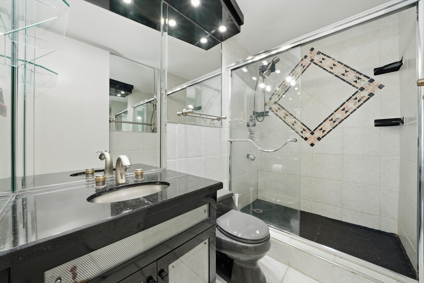 405 N Wabash Avenue Unit: 3803