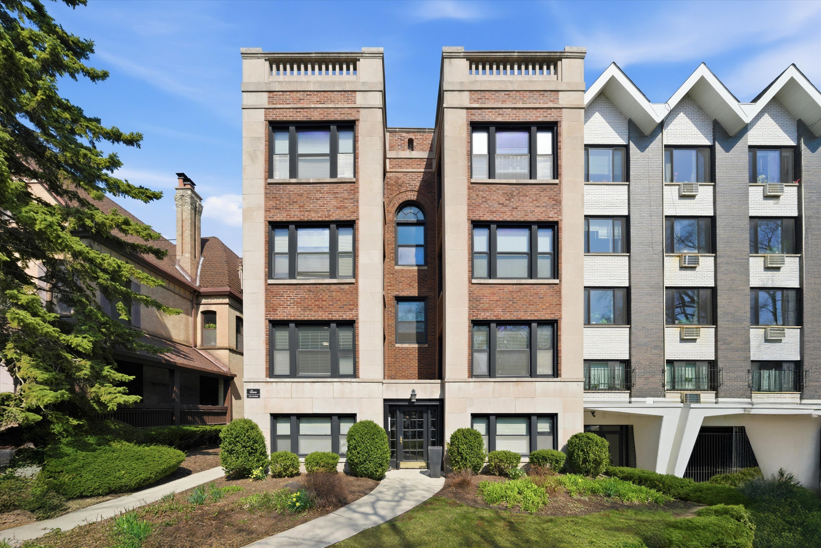 548 W Deming Place Unit: 1