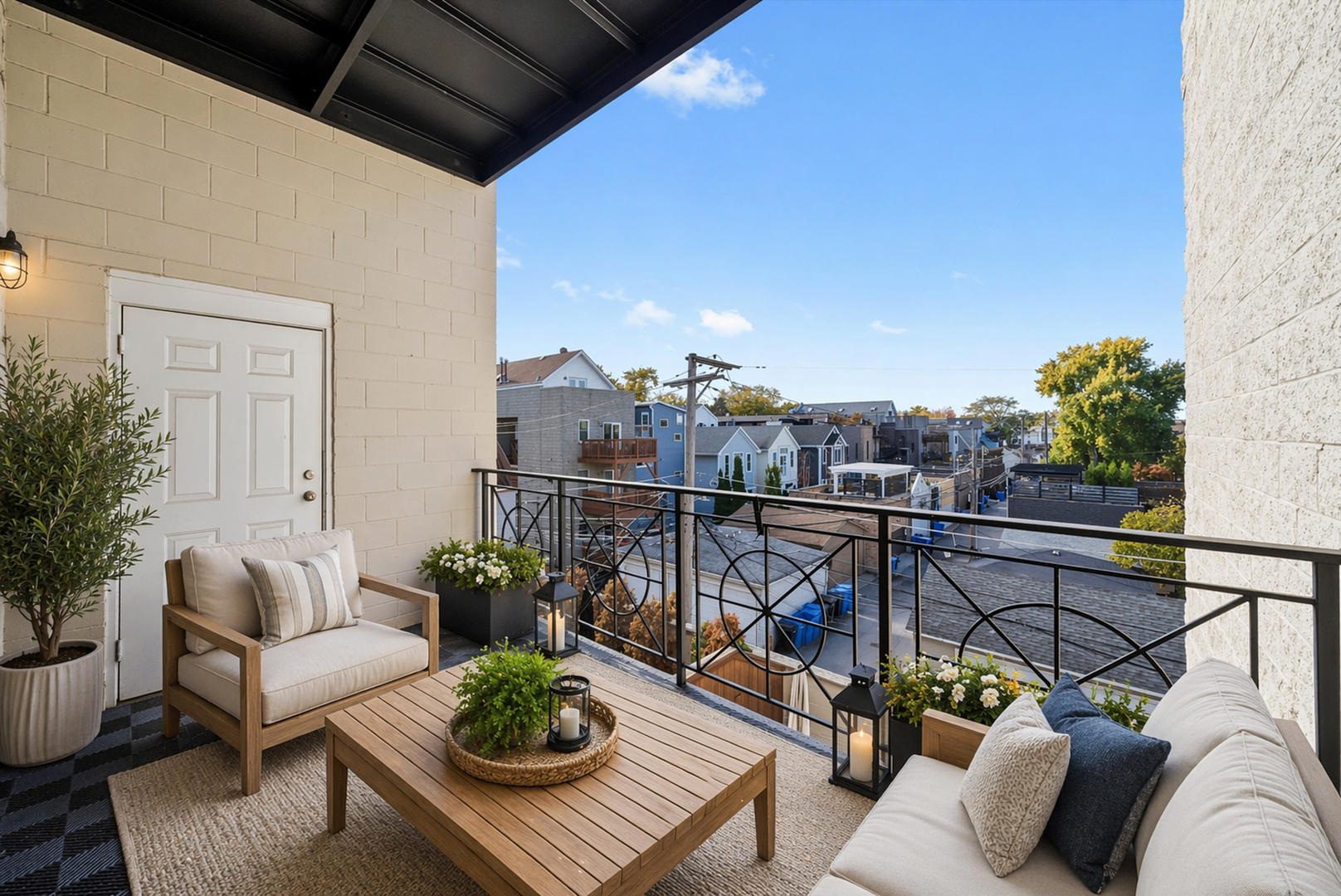 2846 N Southport Avenue Unit: 2N