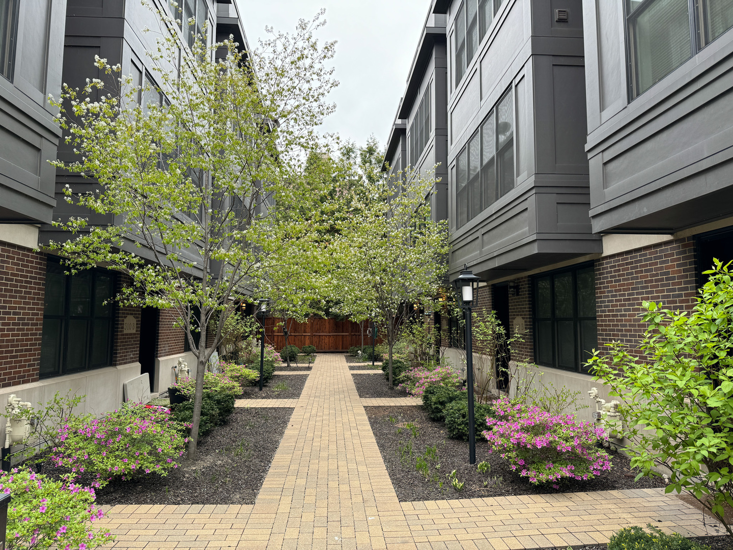 312 E Cullerton Street Unit: C