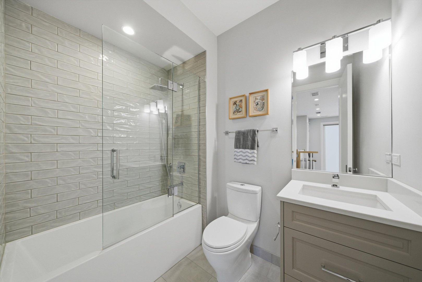 312 E Cullerton Street Unit: C