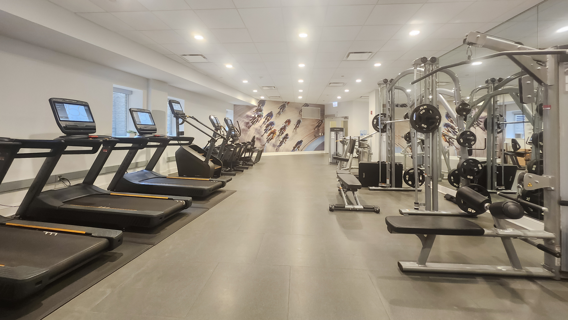 850 N Lake Shore Drive Unit: 504
