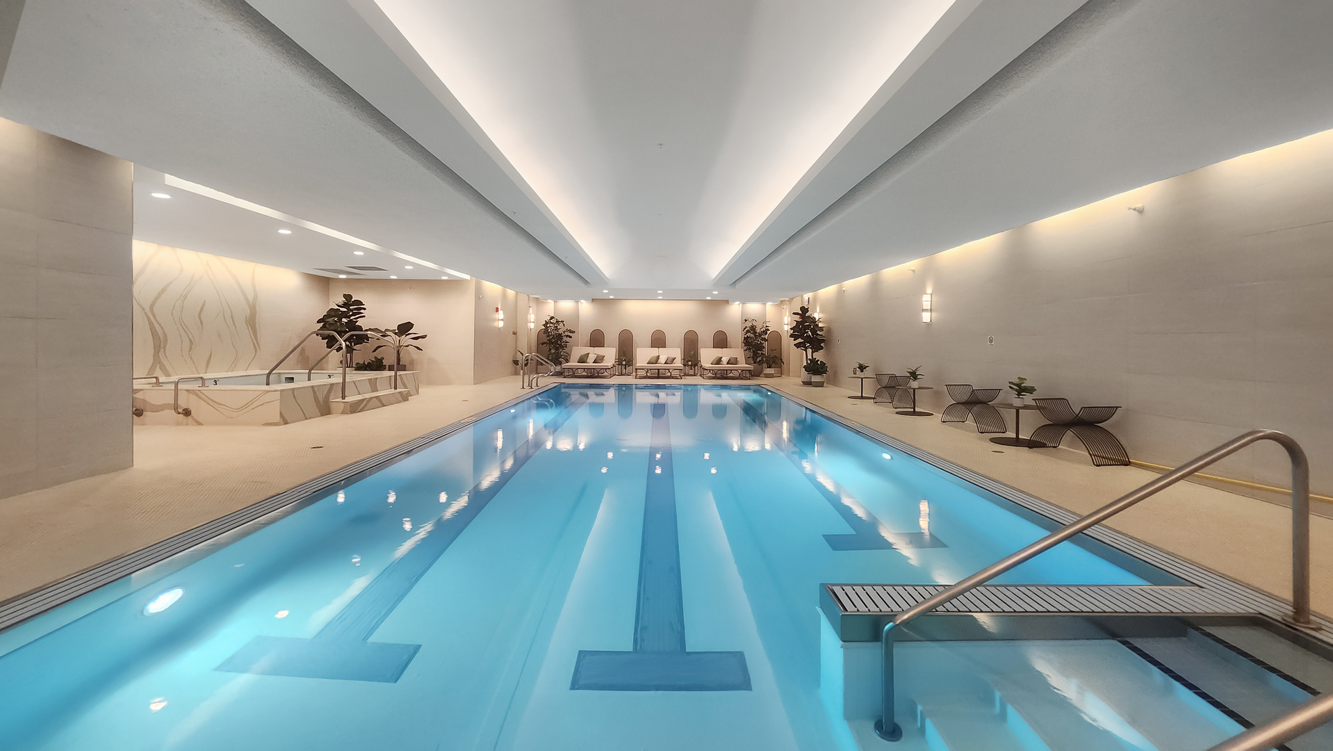 850 N Lake Shore Drive Unit: 504