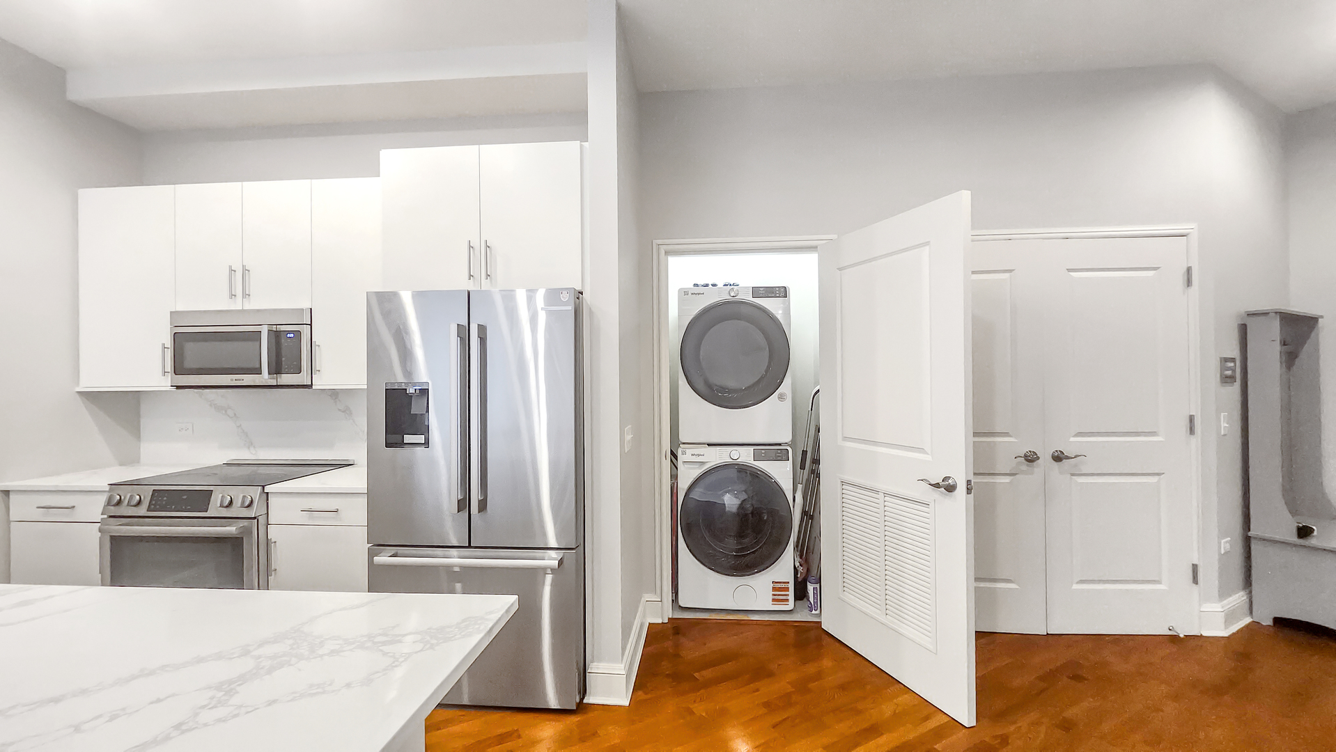 850 N Lake Shore Drive Unit: 504