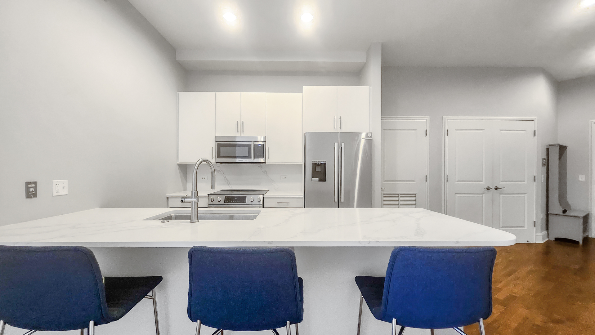 850 N Lake Shore Drive Unit: 504