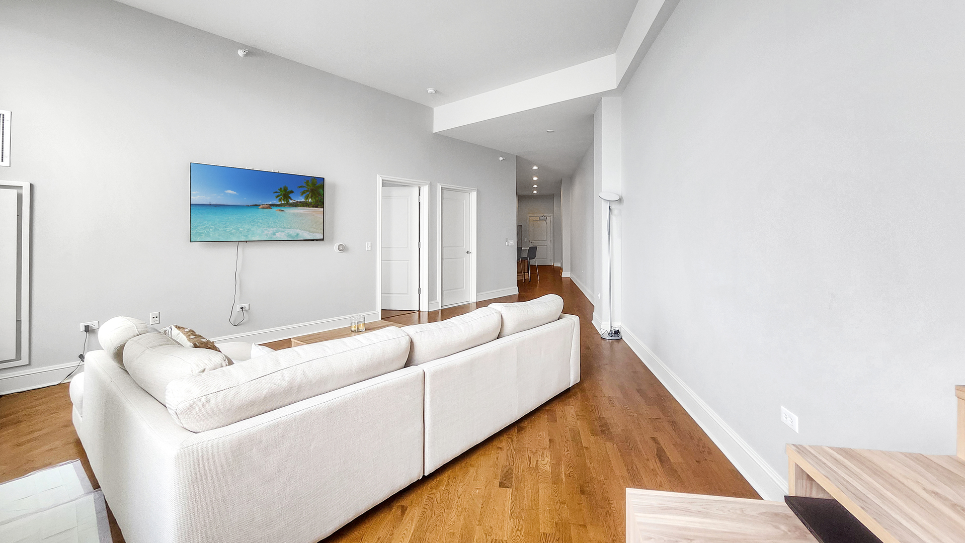 850 N Lake Shore Drive Unit: 504