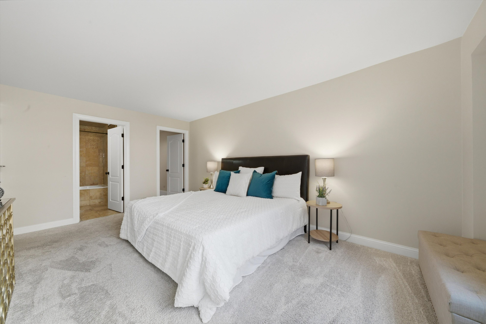 1169 S Plymouth Court Unit: 118