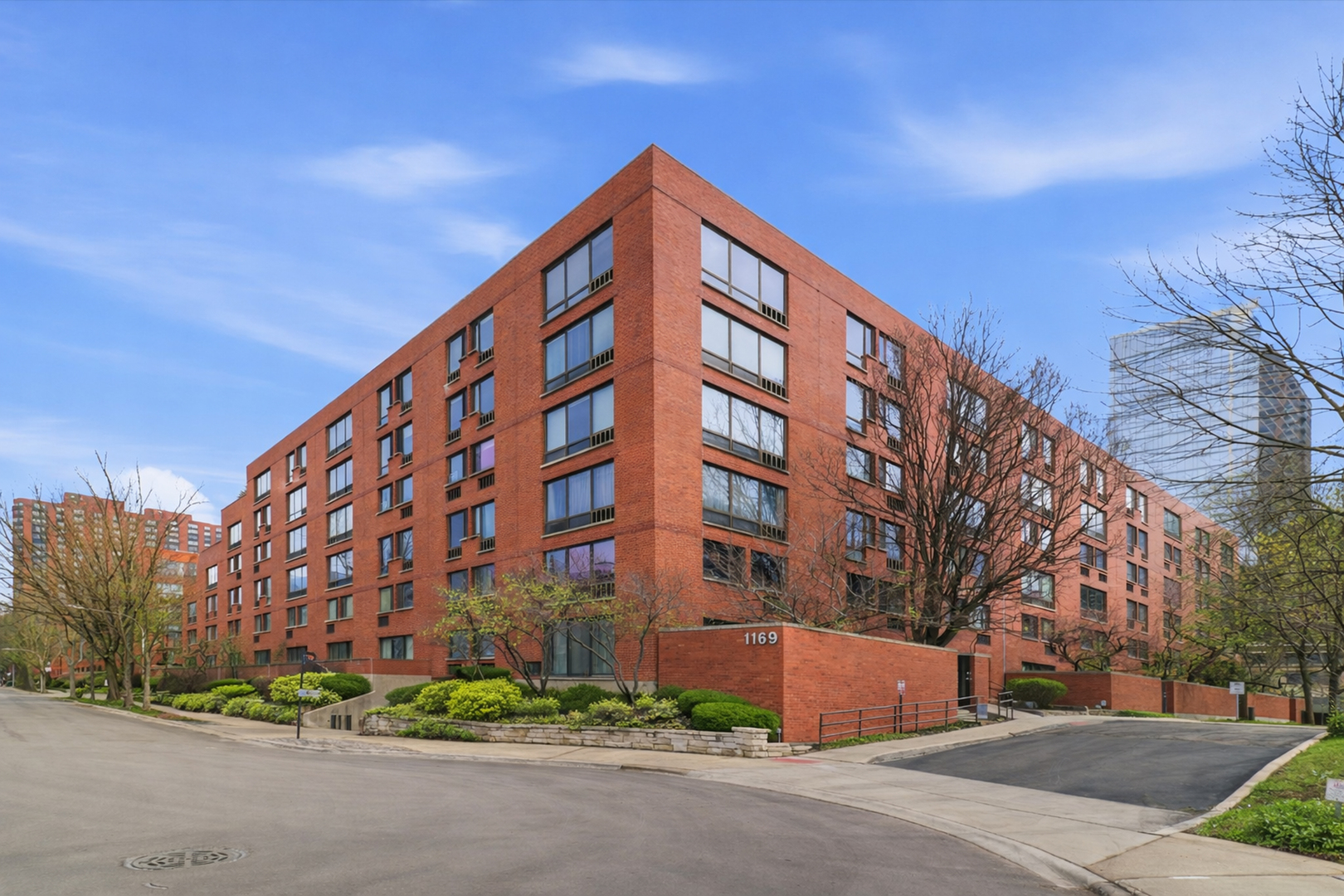 1169 S Plymouth Court Unit: 118