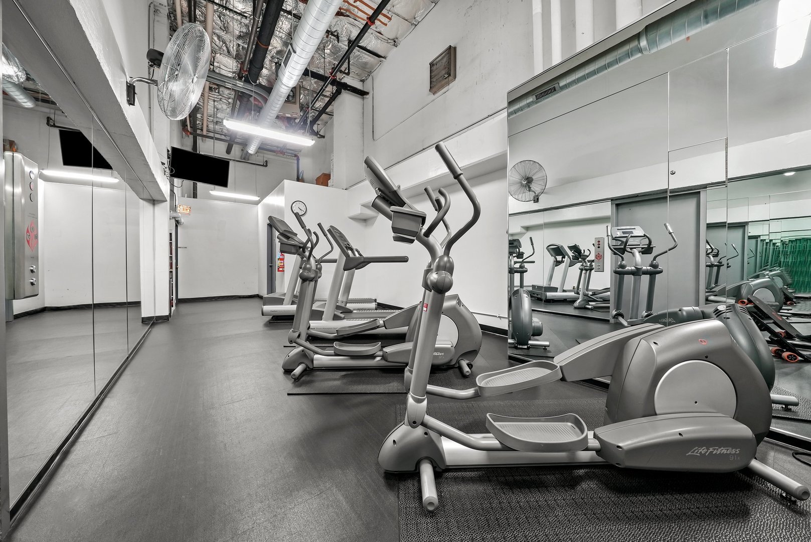 1212 N Lasalle Boulevard Unit: 1709