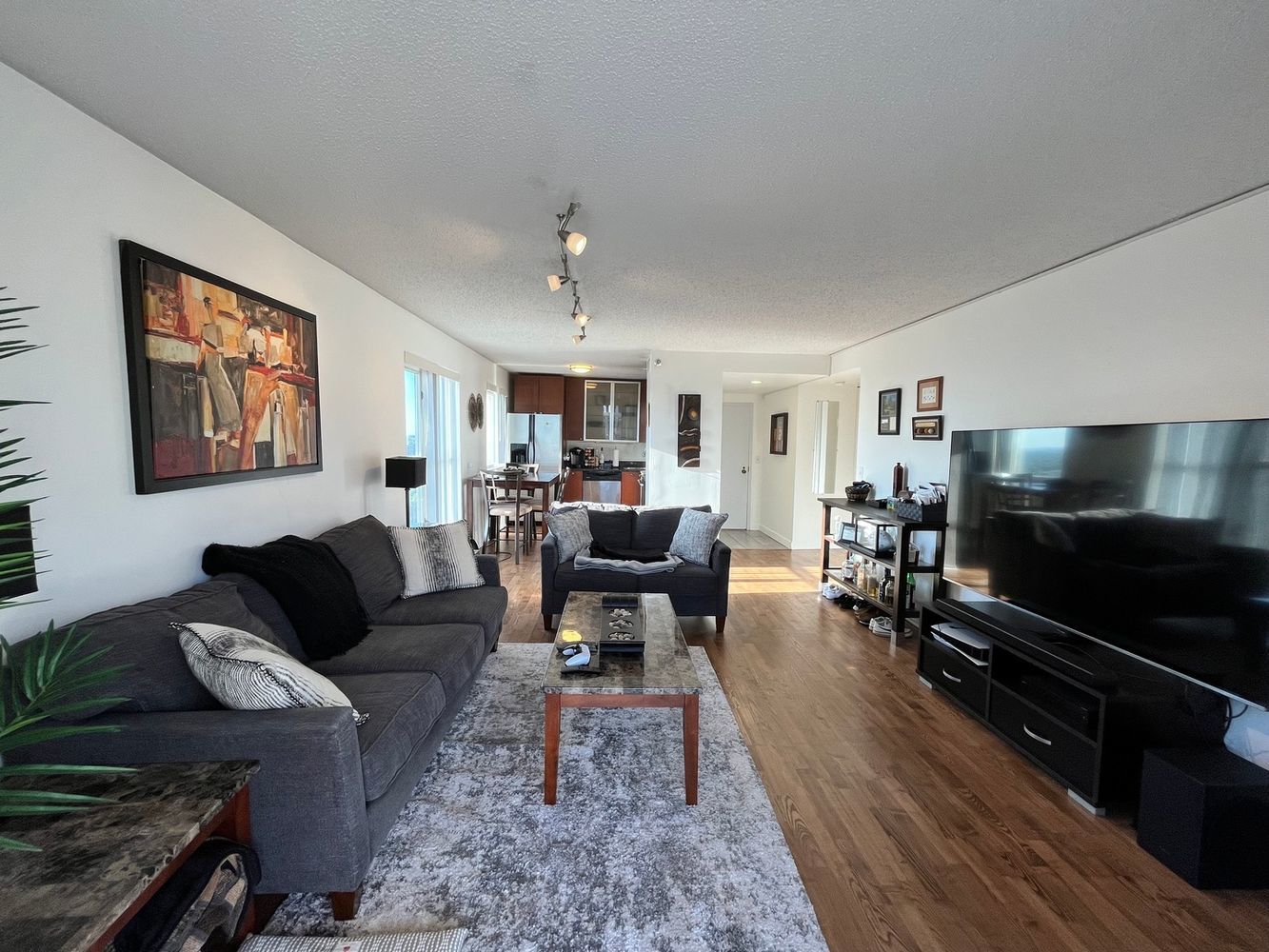 1212 N Lasalle Boulevard Unit: 1709