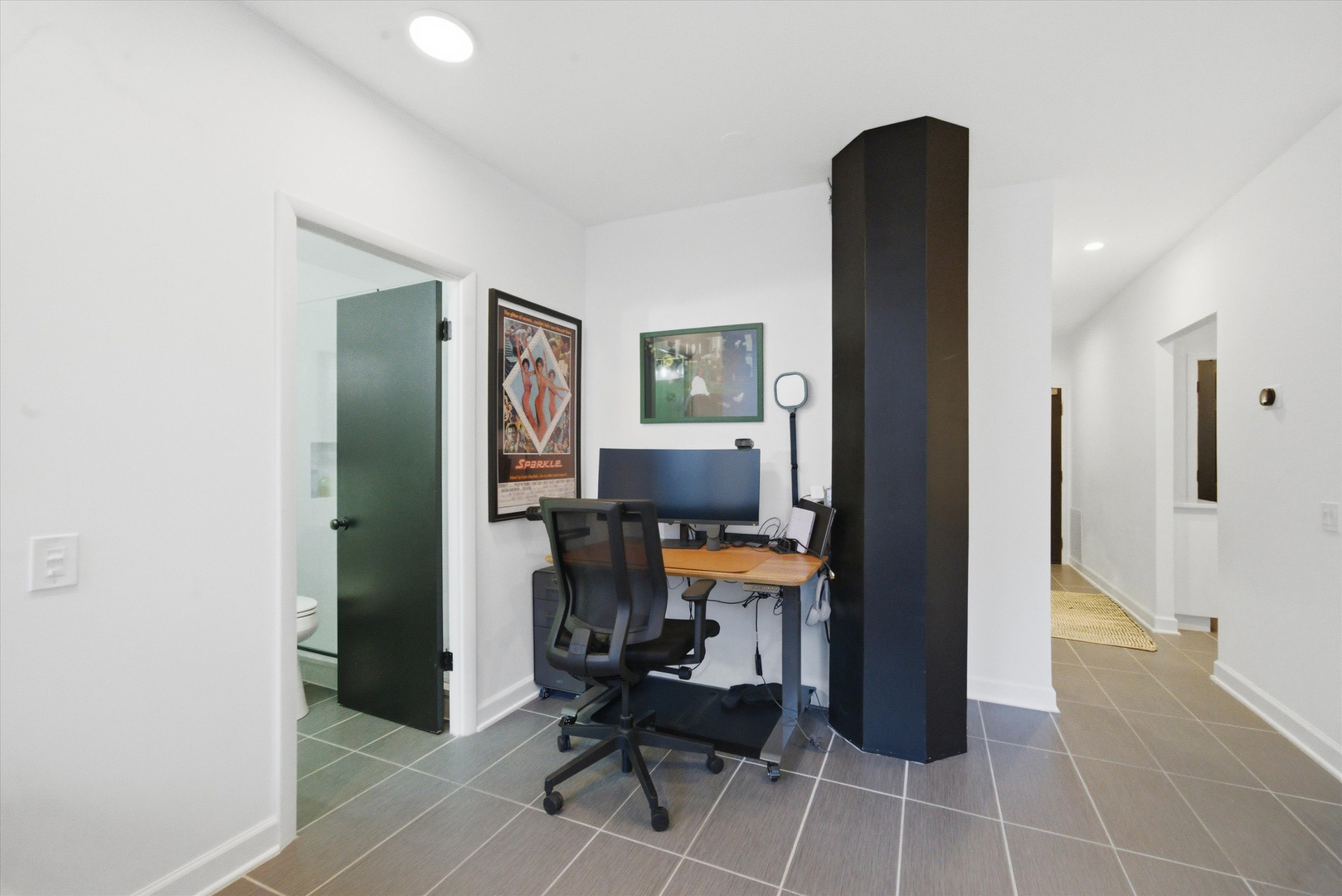 680 S Federal Street Unit: 807