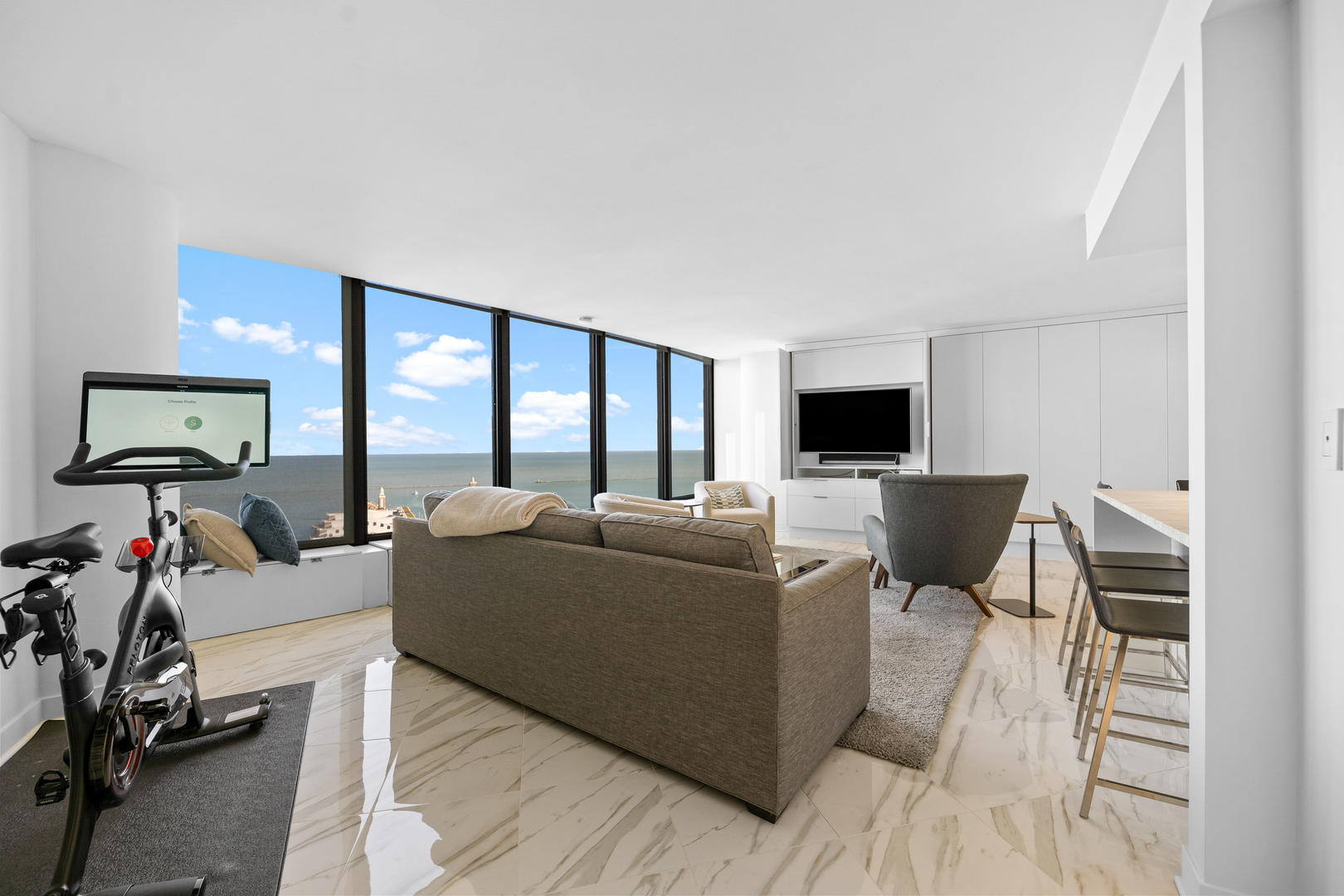 505 N Lake Shore Drive Unit: 3904