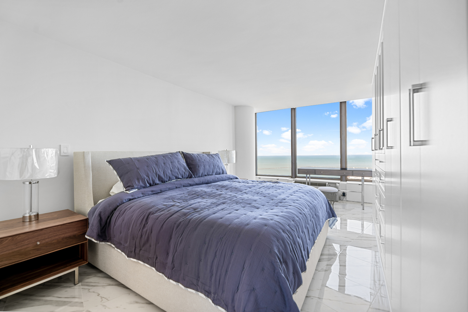 505 N Lake Shore Drive Unit: 3904