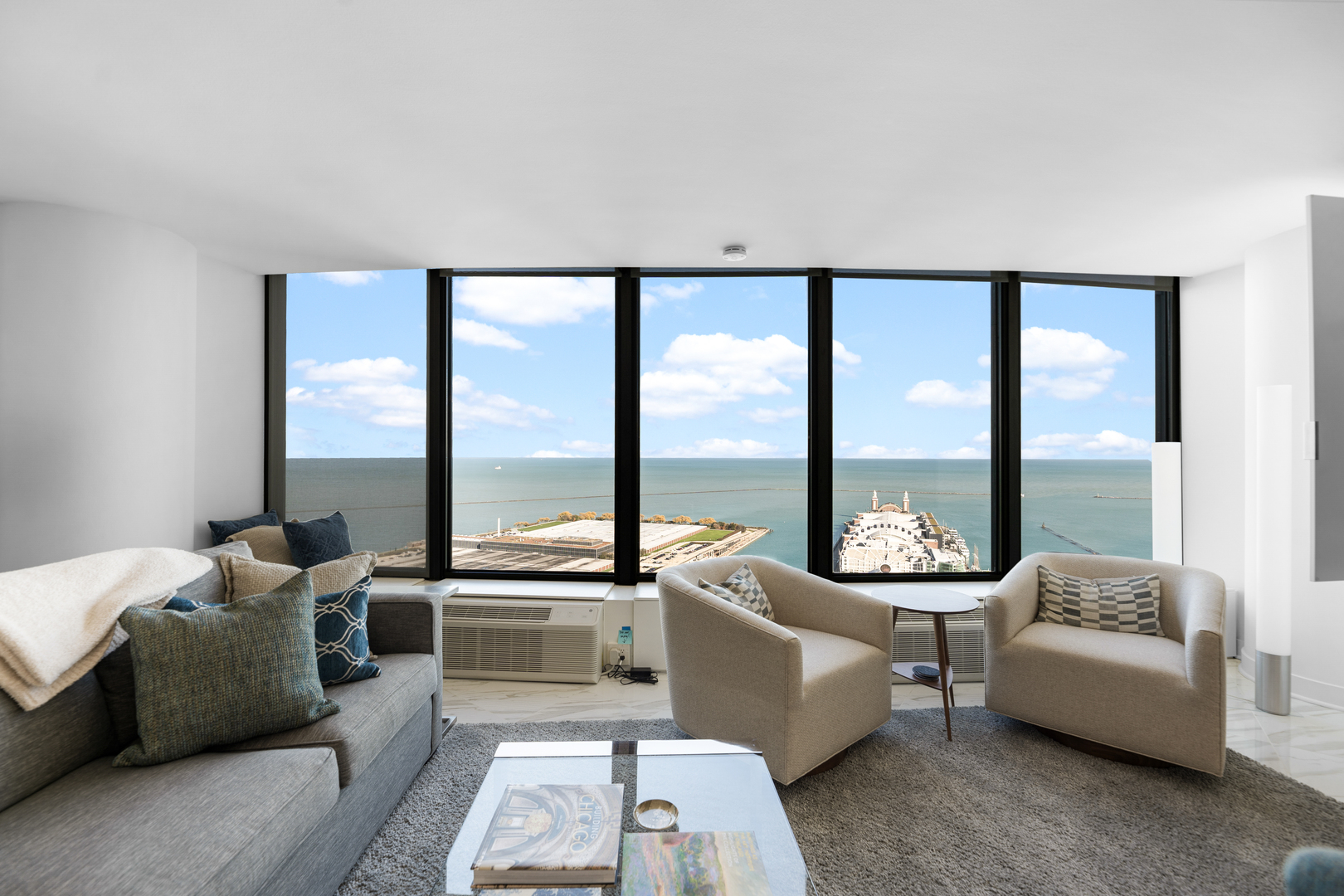 505 N Lake Shore Drive Unit: 3904