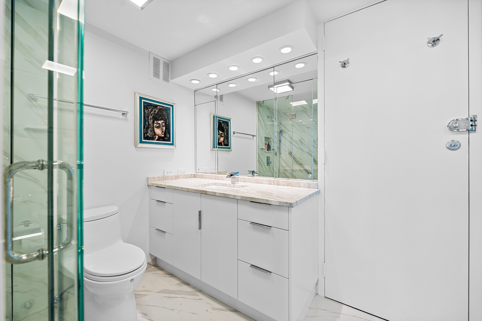 505 N Lake Shore Drive Unit: 3904