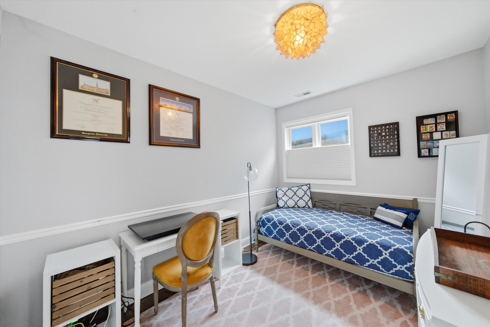 1016 W George Street Unit: 2