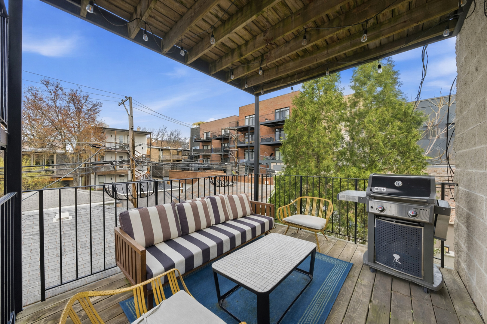 1016 W George Street Unit: 2