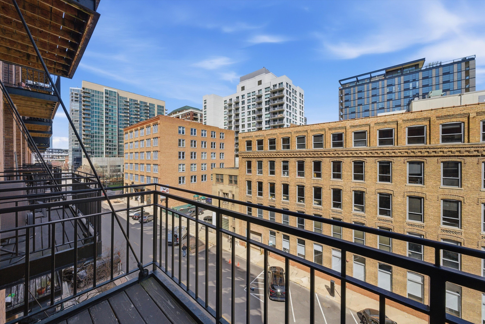 375 W Erie Street Unit: 408