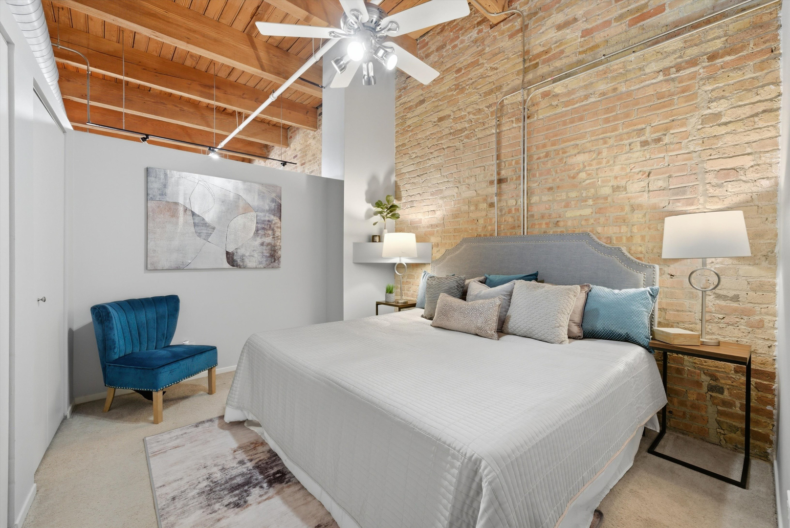 375 W Erie Street Unit: 408