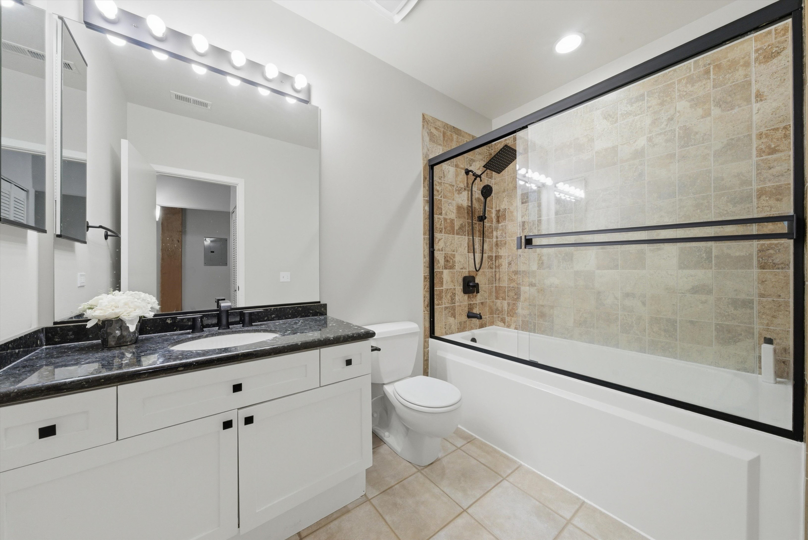 375 W Erie Street Unit: 408