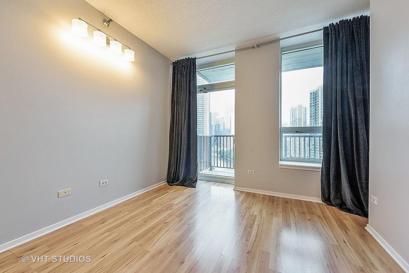 600 N Kingsbury Street Unit: 1811